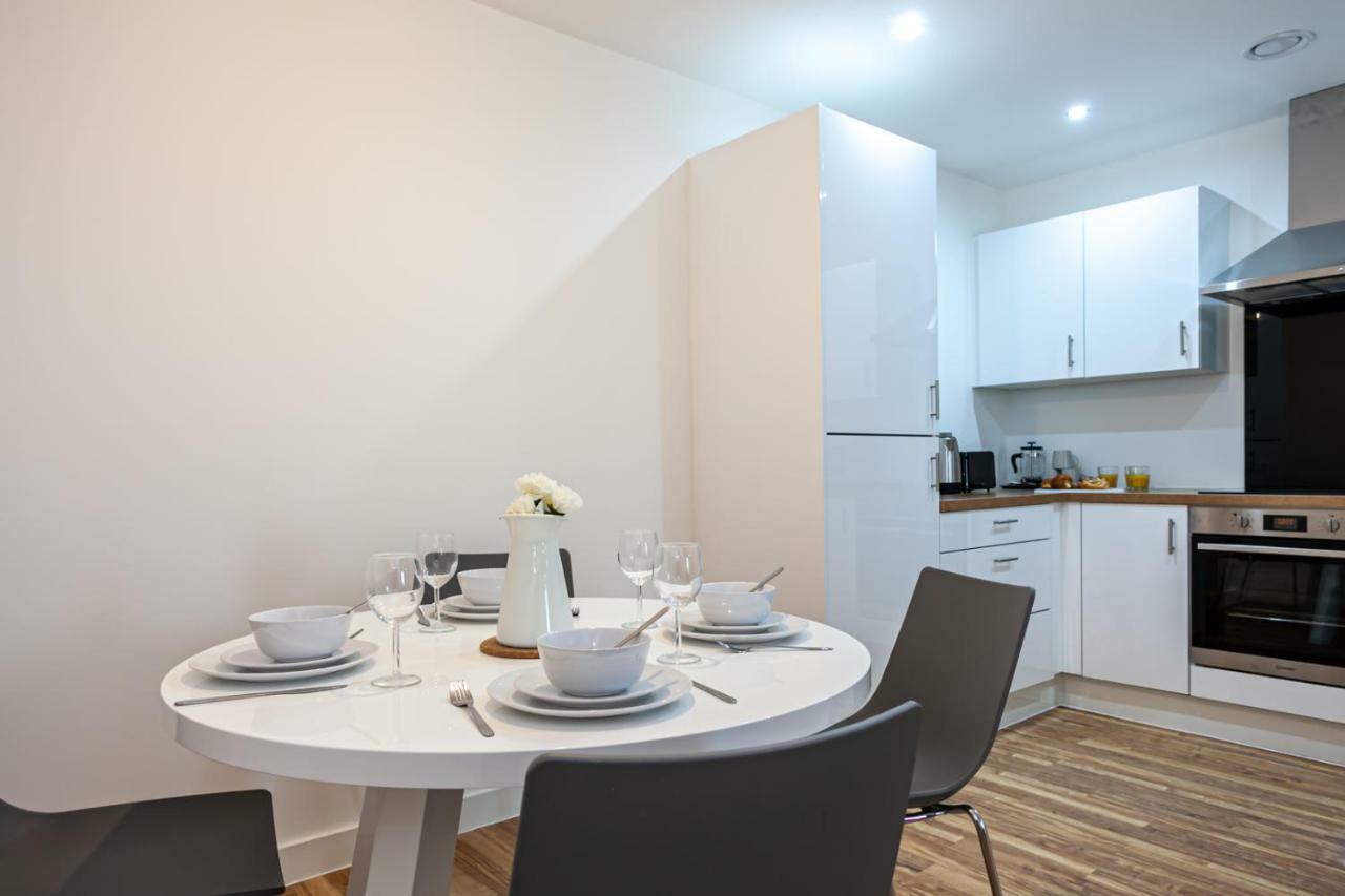 X1 Apartments Salford Quays Екстер'єр фото